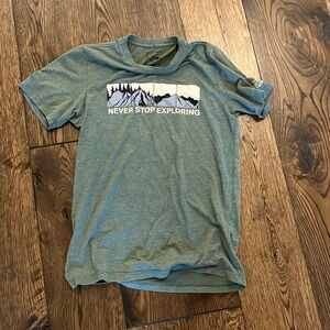 North face soft T - never stop exploring